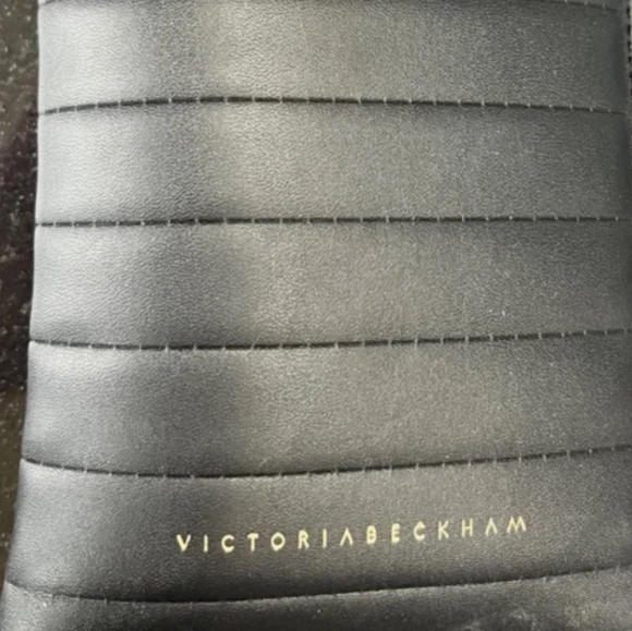 Victoria Beckham Tortoise Glasses - Picture 6 of 7